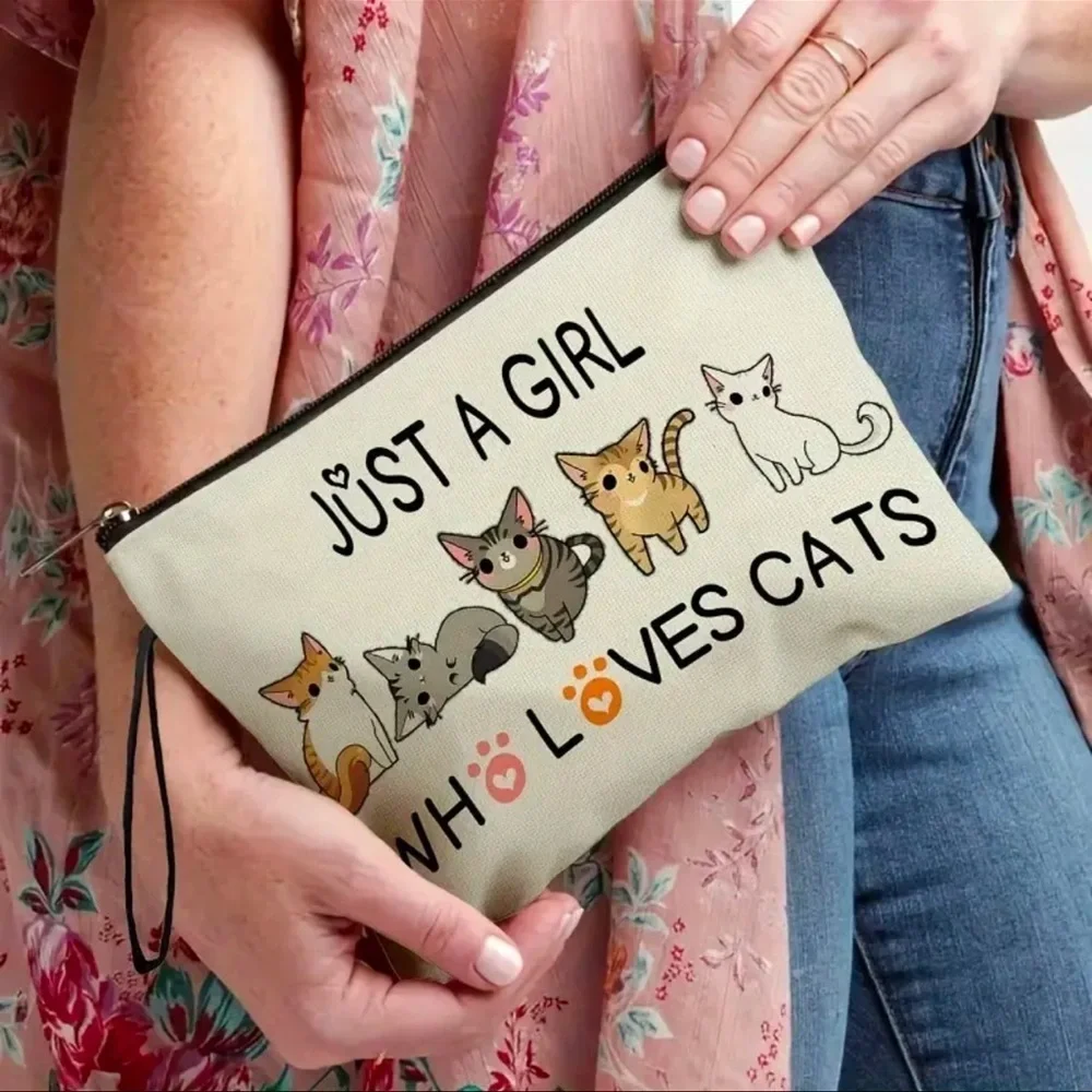 Just a Girl Who Loves Cats Makeup Bag NEW
